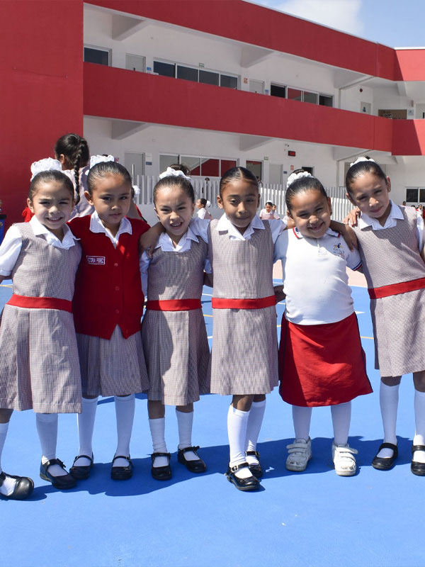 Estudiantes de Ciudad de los Niños de Monterrey