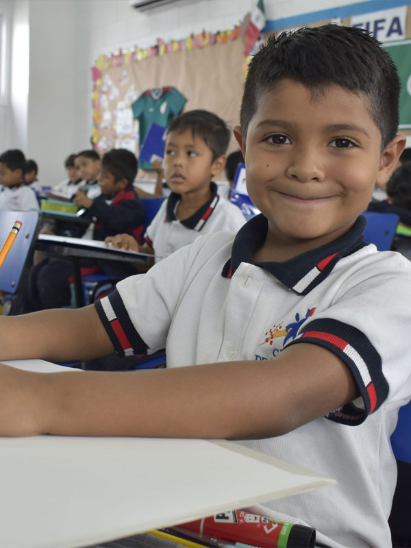 Estudiantes de Ciudad de los Niños de Monterrey